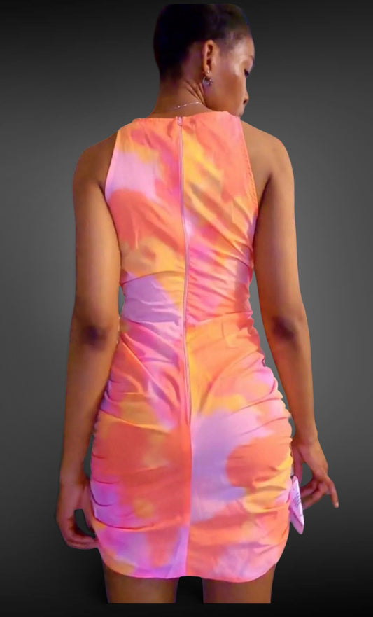 Cute little dress.